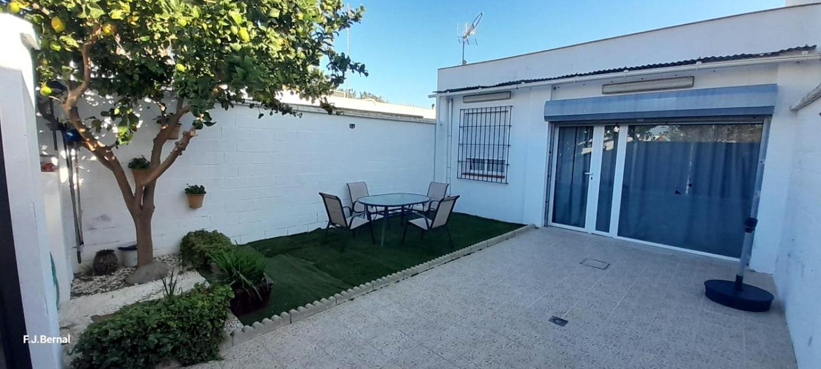 Acogedor Loft A 30 Minutos De La Playa Y Montana Apartman Lebrija Kültér fotó